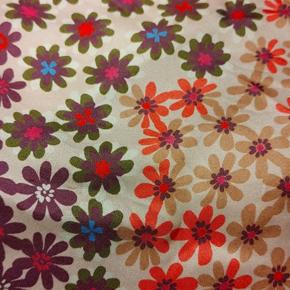 Silk square scarf - Picture 4 of 5